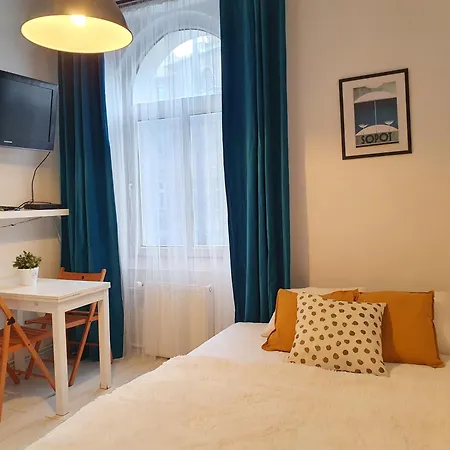 Studio Bursztyn & Parking Apartment *